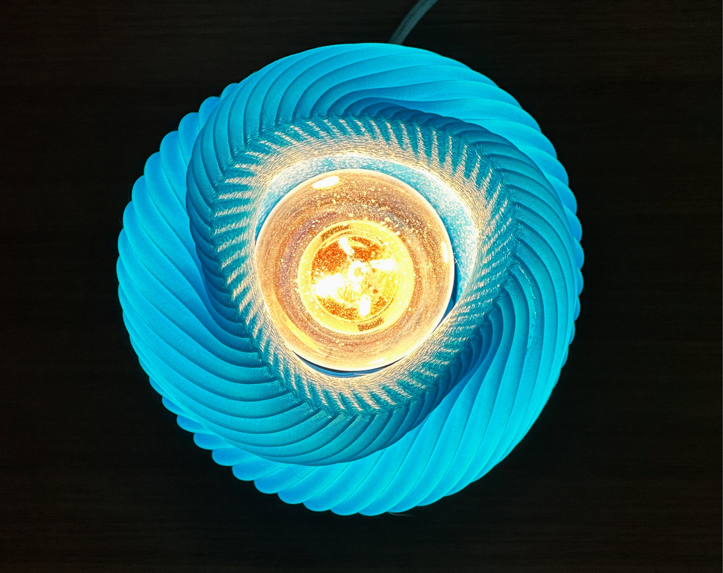 Tama Lamp